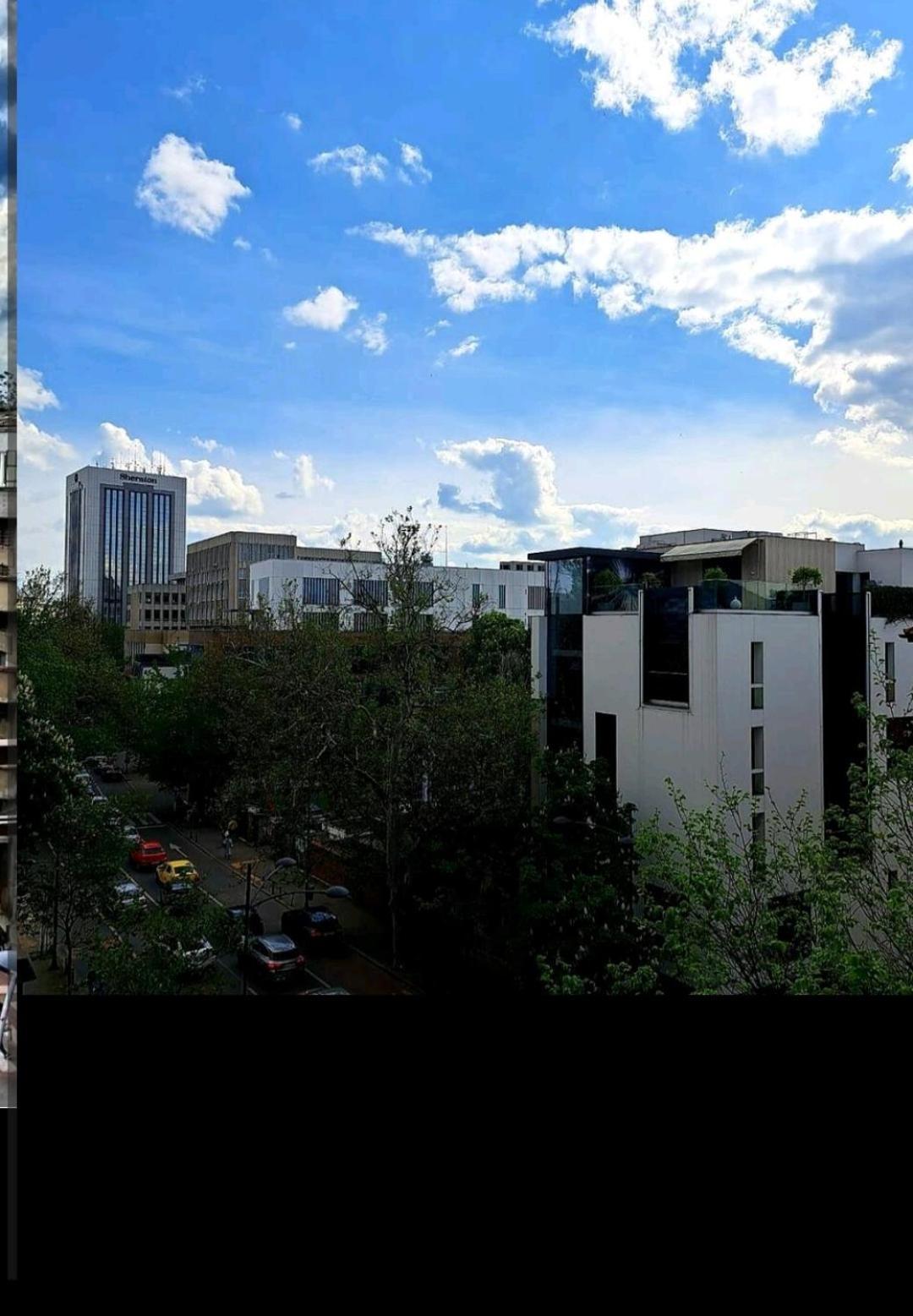 Classy Apartment With Parking In The City Center Bukarest Kültér fotó